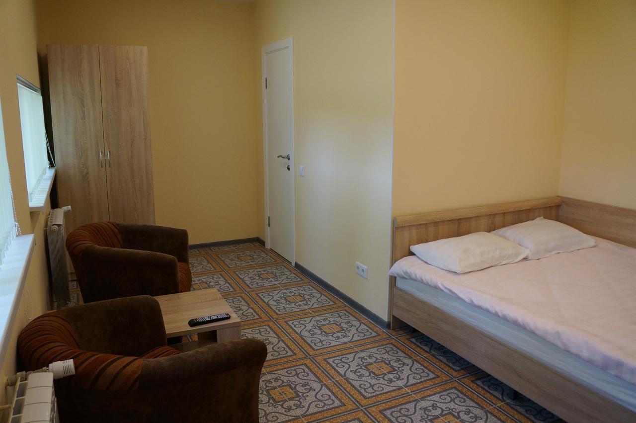 Olimpiyskiy Hotel Minsk Exterior photo